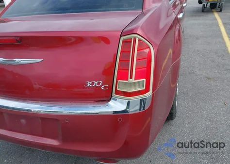 2014 Chrysler 300C из США, поврежденный, VIN 2C3CCAET1EH149201